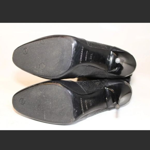 Flash Sale BURBERRY TALL LEATHER STILETTO HEEL BOOTS. VINTAGE EXCELLENT. RARE! - Picture 11 of 16